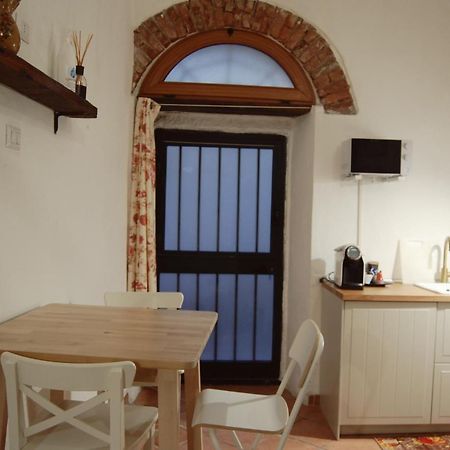 코르니글리오 Il Soppalco B&B 외부 사진